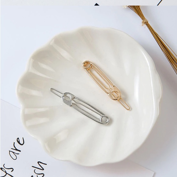 Unique Clothing Safety Pin Gold/Silver Hair Clip
